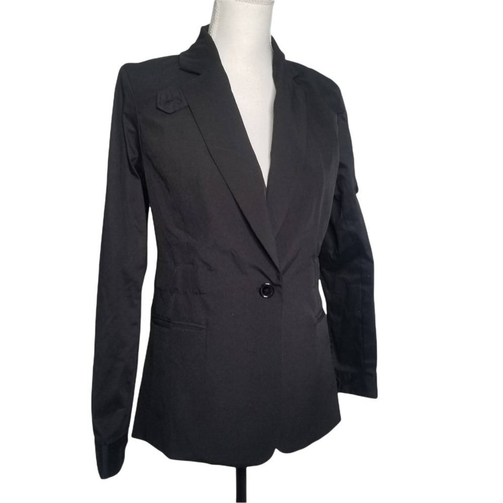 Fate Women's Black Blazer Size Small